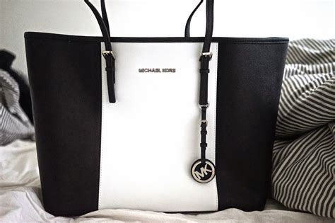 michael kors handbag black and white